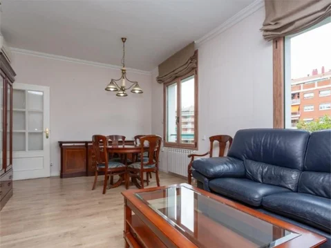 Piso en  Gran Via de les Corts Catalanes 290 - Foto 13