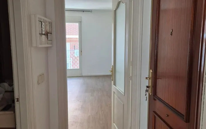 Piso en Calle del Crucero Baleares, 1, Numancia - Foto 1