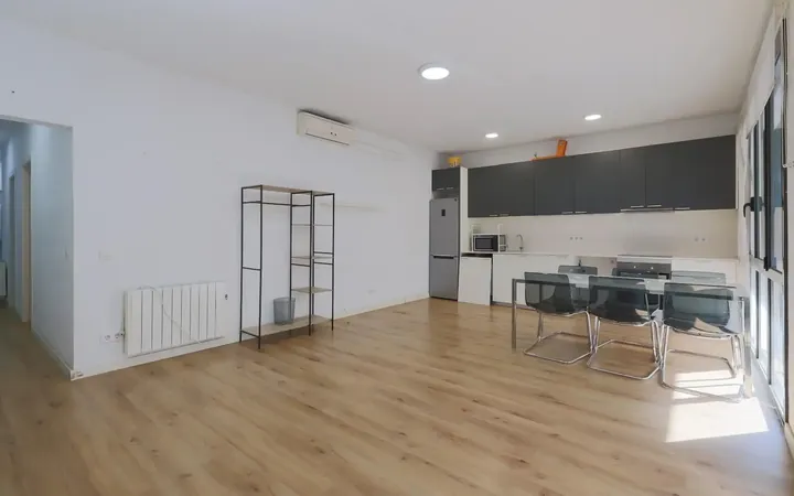 Piso en  Carrer VALENCIA - Foto 4