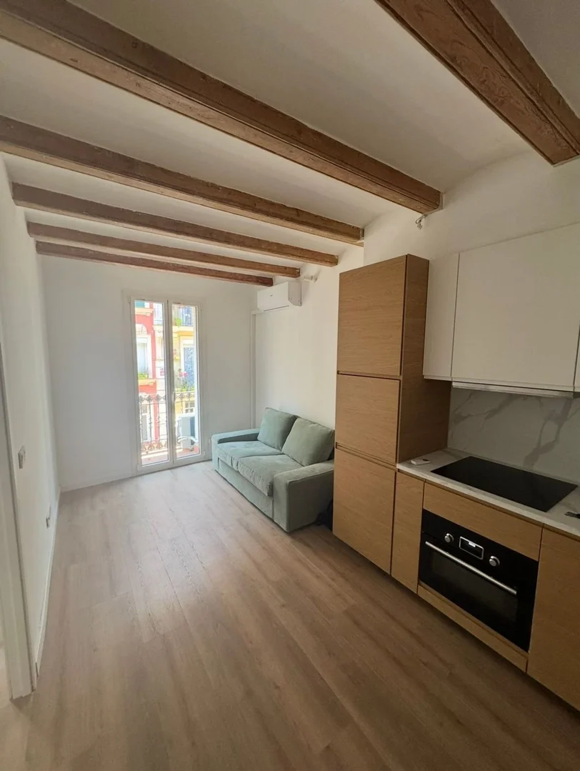 Piso en Barrio El Poble Sec - Parc de Montjuïc - Foto 1