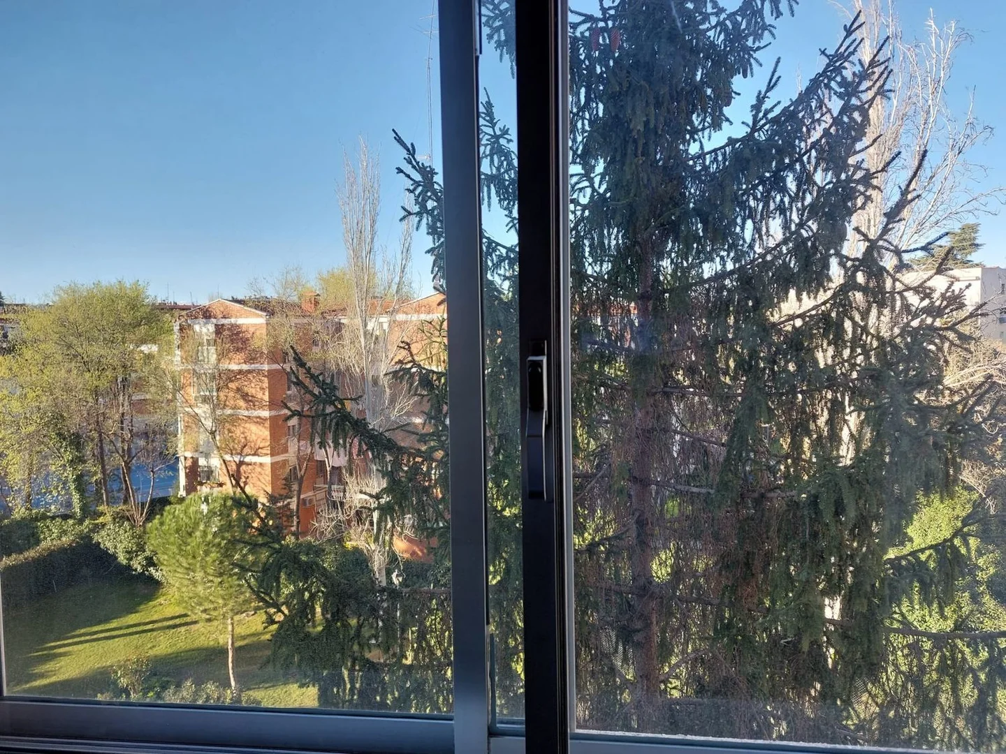 Piso en Barrio San Juan Bautista - Foto 25