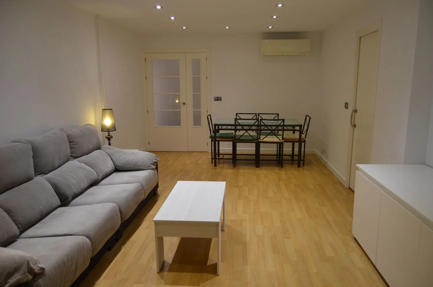 Piso en calle de Santa Virgilia, 8