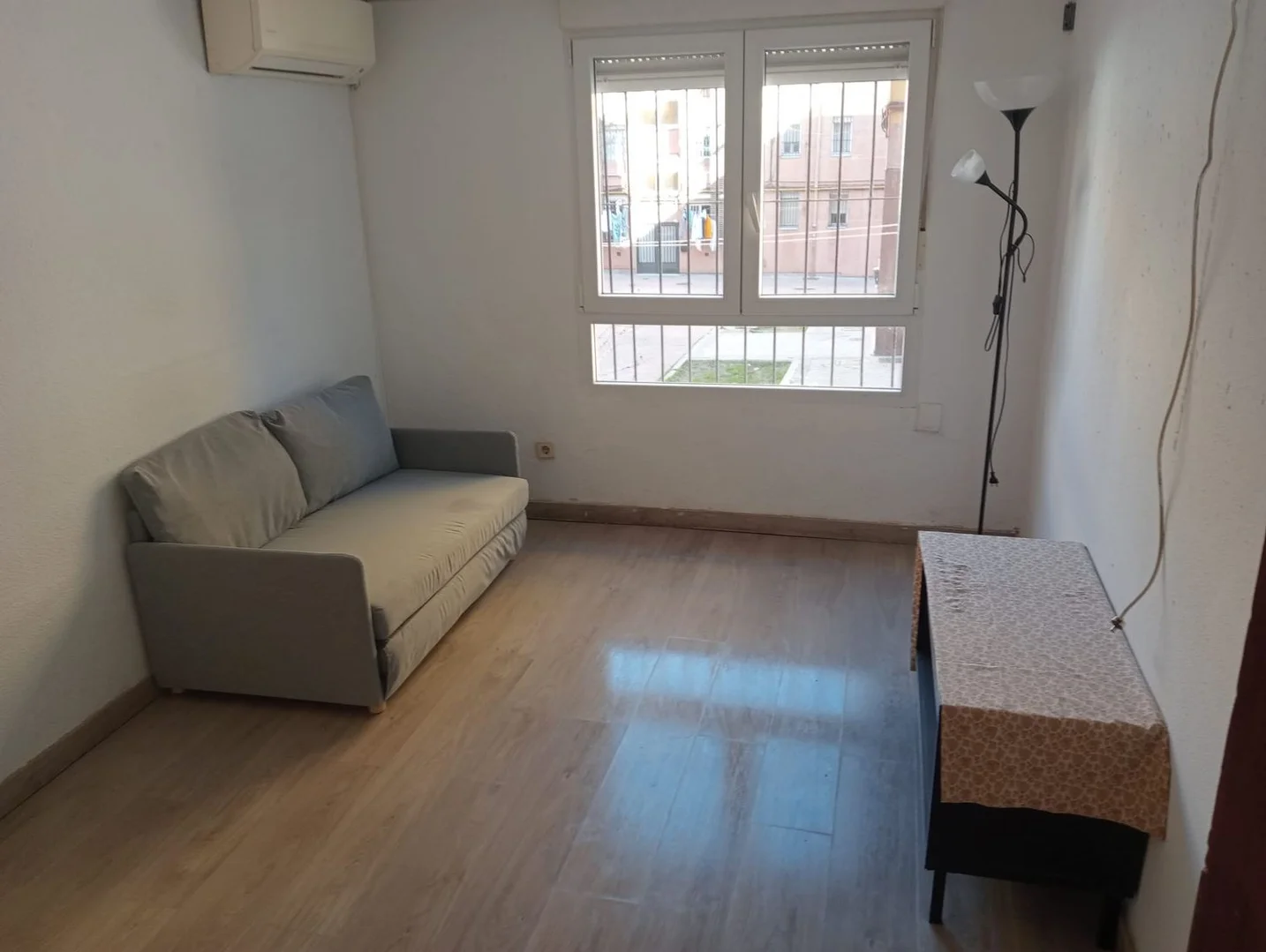 Piso en calle del Brocado, 9