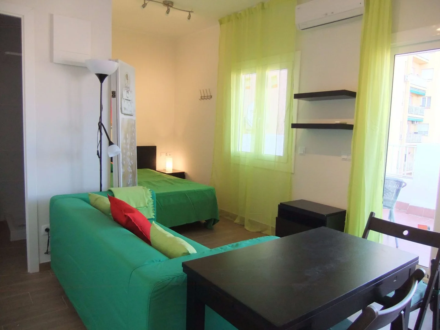 Ático en calle del torrent de les flors, 155 - Foto 1