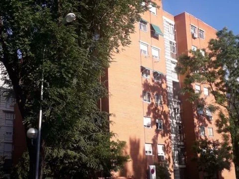 Piso en Barrio Águilas - Foto 1