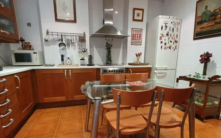 Piso en  Avenida de la Reina Victoria 19 - Foto 6