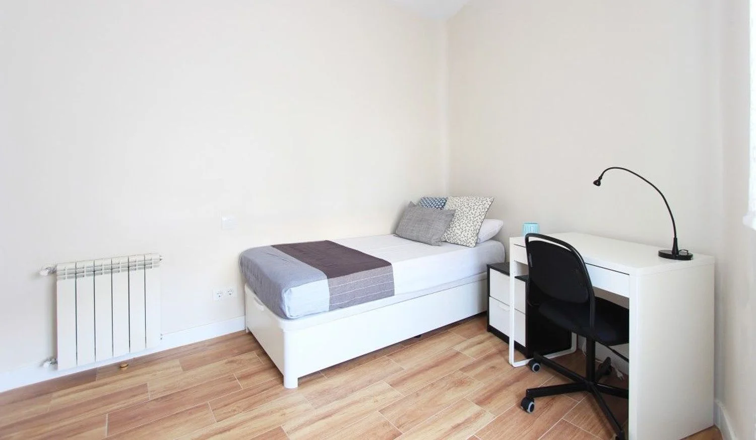 Piso en calle del Mesón de Paredes, 84 - Foto 13