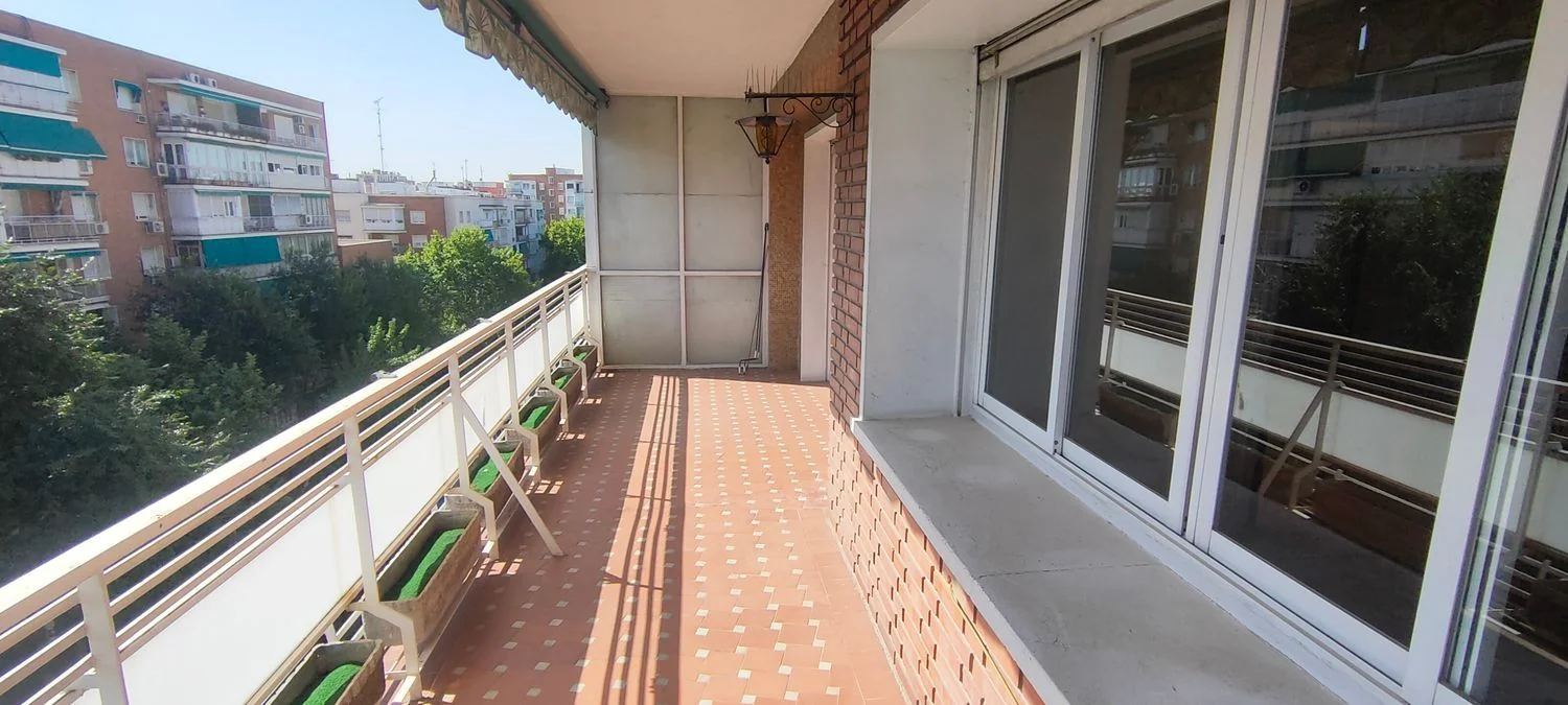 Piso en Avenida de Bruselas, 63, Guindalera - Foto 2