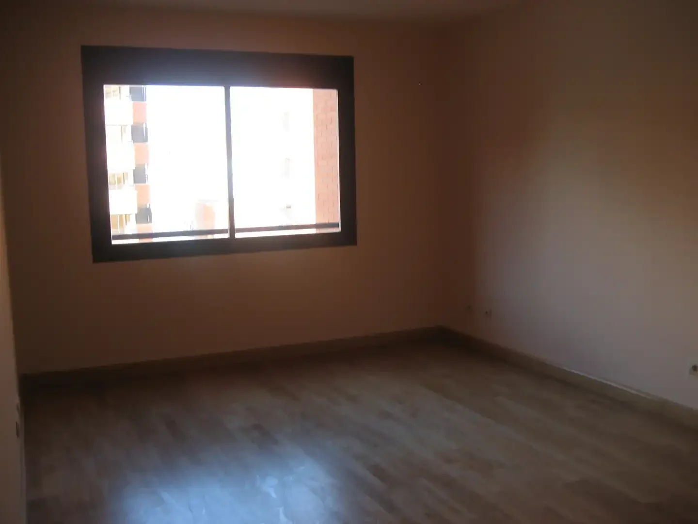 Piso en  Calle de Julián Camarillo 48 - Foto 7