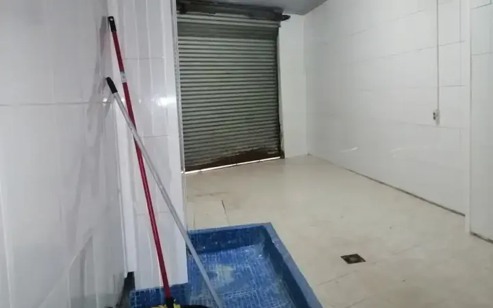 Local comercial en  Carrer de la Gran Vista 154B - Foto 6