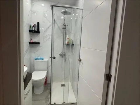 Piso en  Carrer de Móra d'Ebre 80 - Foto 5