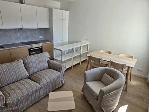 Piso en Barrio Lavapiés-Embajadores - Foto 1