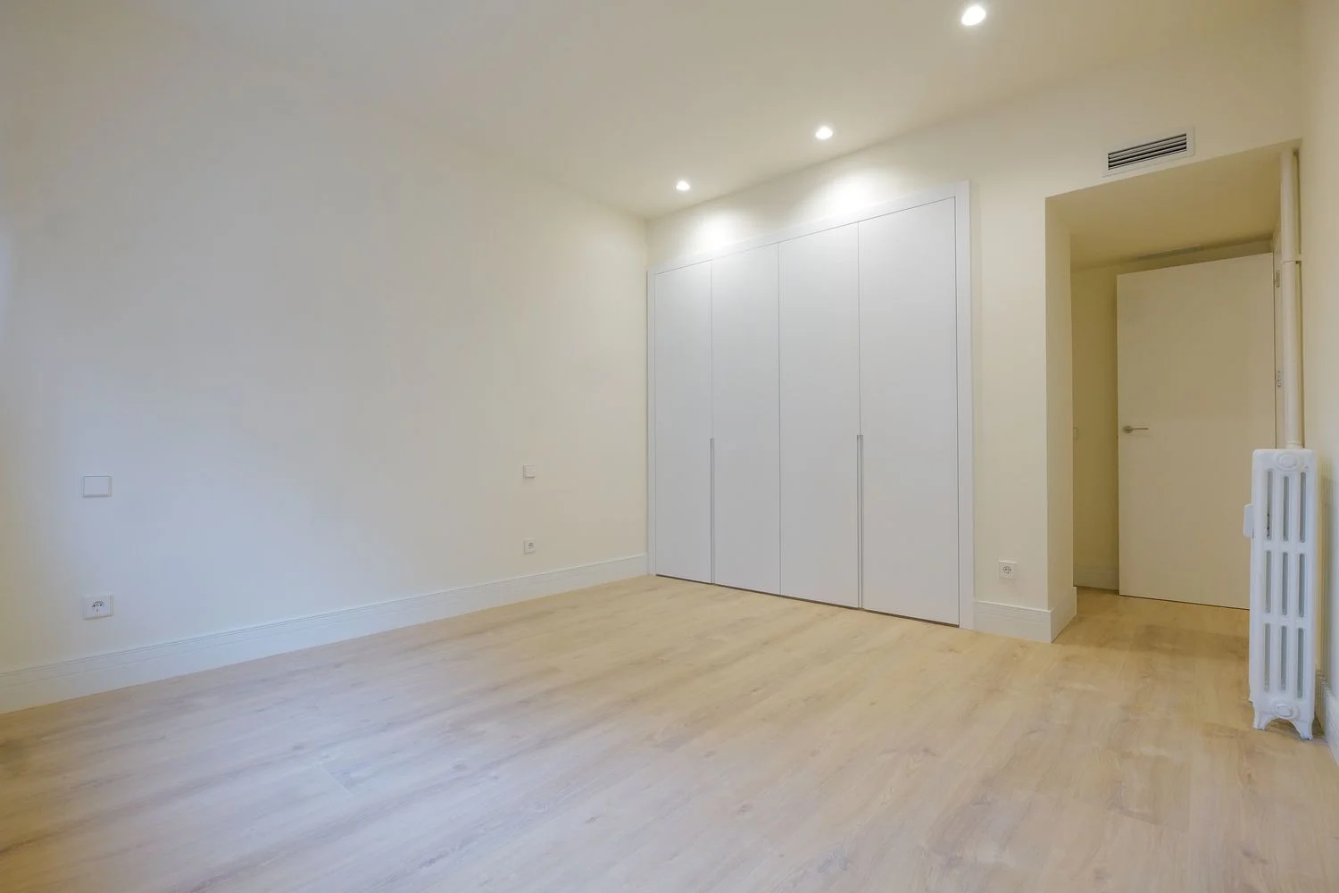 Piso en calle de Blasco de Garay - Foto 10