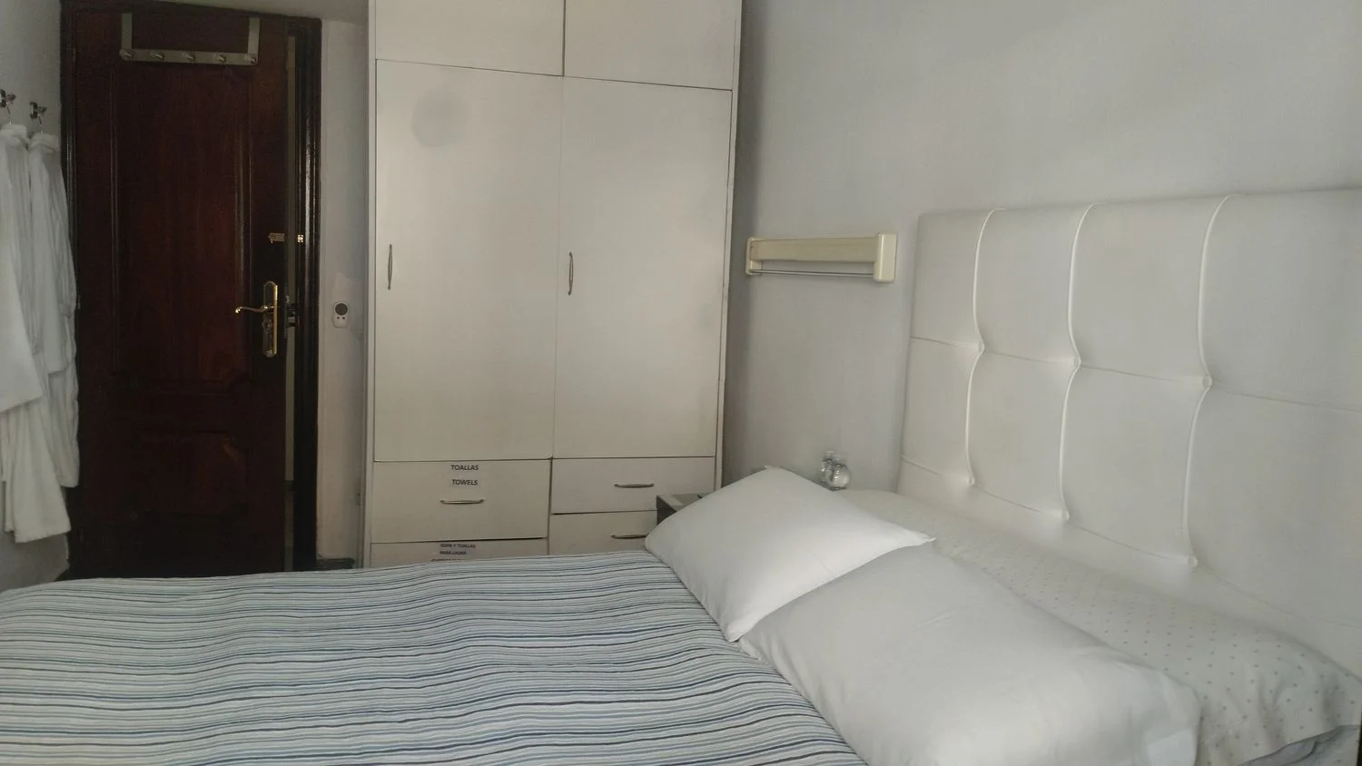 Piso en calle de Ezequiel Solana, 98 - Foto 4