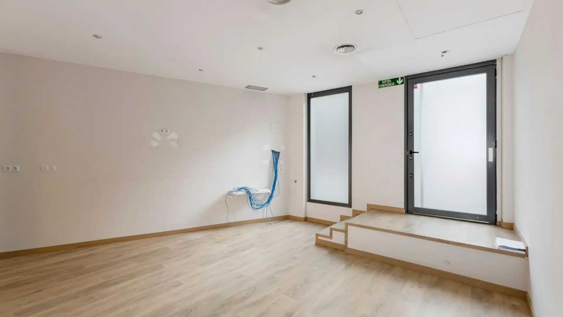 Local comercial en   CALLE BILBAO 180 - Foto 4
