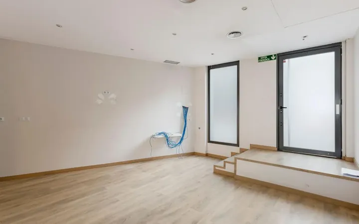 Local comercial en   CALLE BILBAO 180 - Foto 4