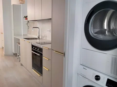 Estudio en calle de Doña Berenguela, 19 - Foto 2