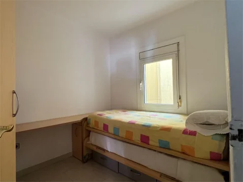 Piso en  Carrer de José Millán González 18 - Foto 6