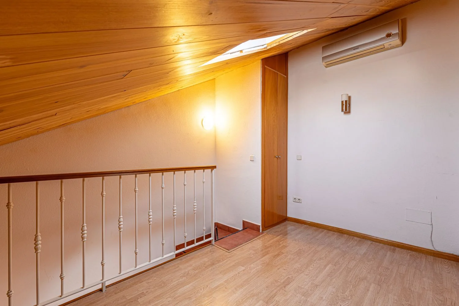 Chalet adosado en Calle de Julio Montero s/n, Tres Olivos - Valverde - Foto 10