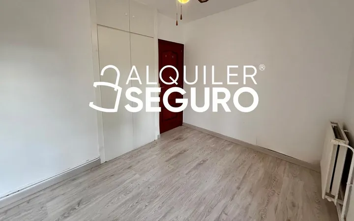 Piso en Calle del General Cadenas Campos, Valdezarza - Foto 18