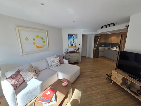 Piso en calle de Arturo Soria, 125 - Foto 1