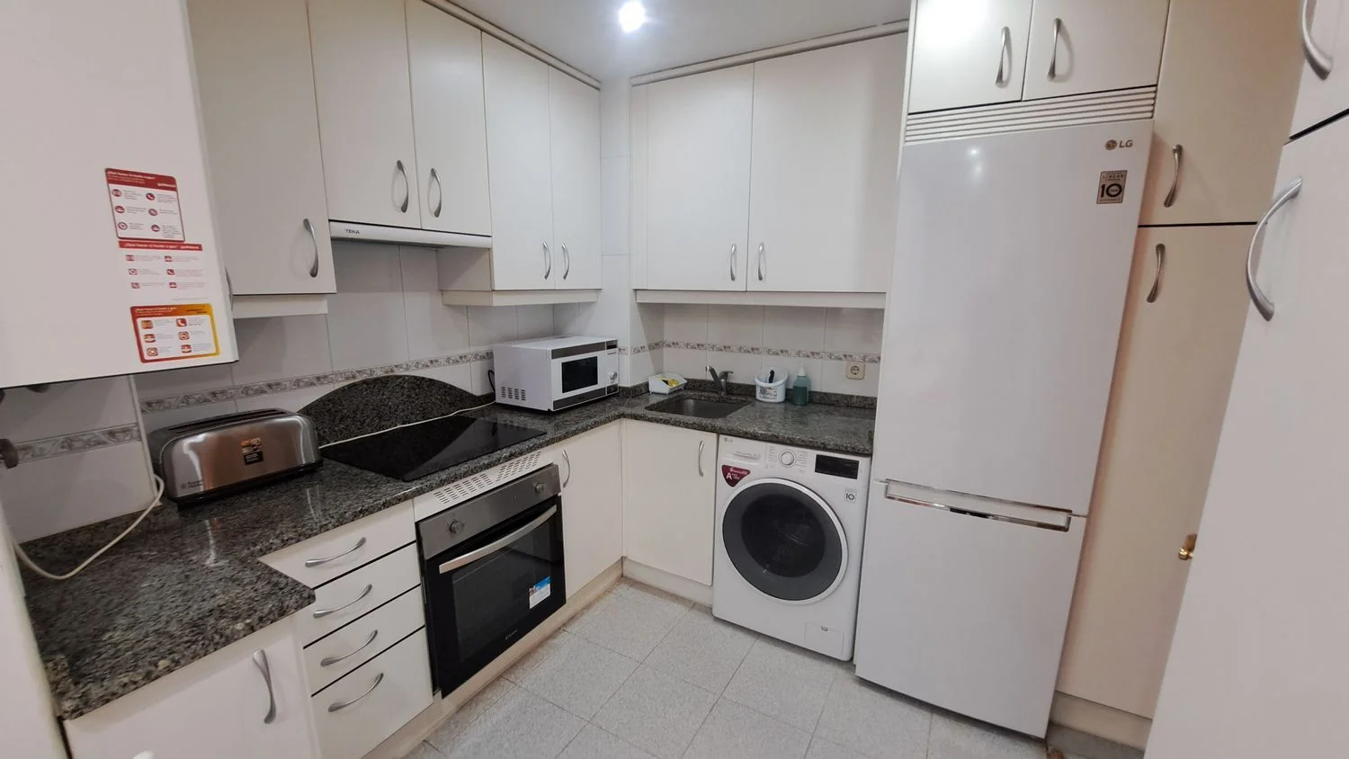 Piso en Barrio Aluche - Foto 2