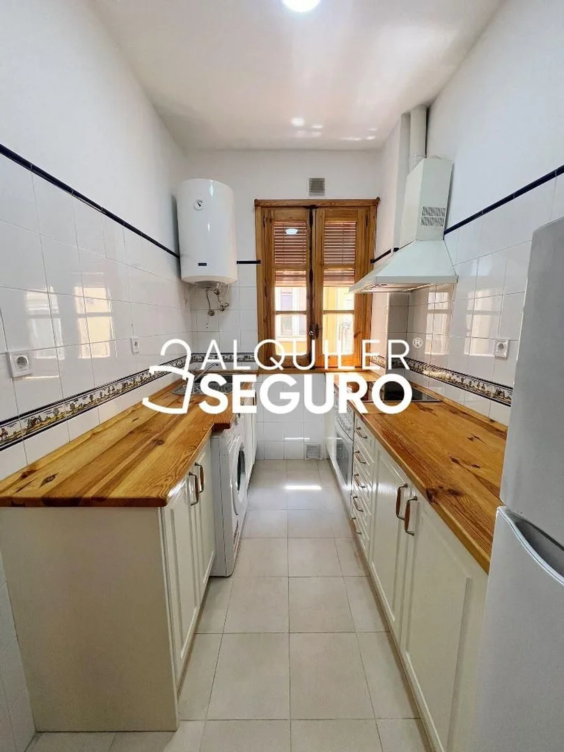 Piso en Calle de Alejandro Saint Aubin, Chopera - Foto 7