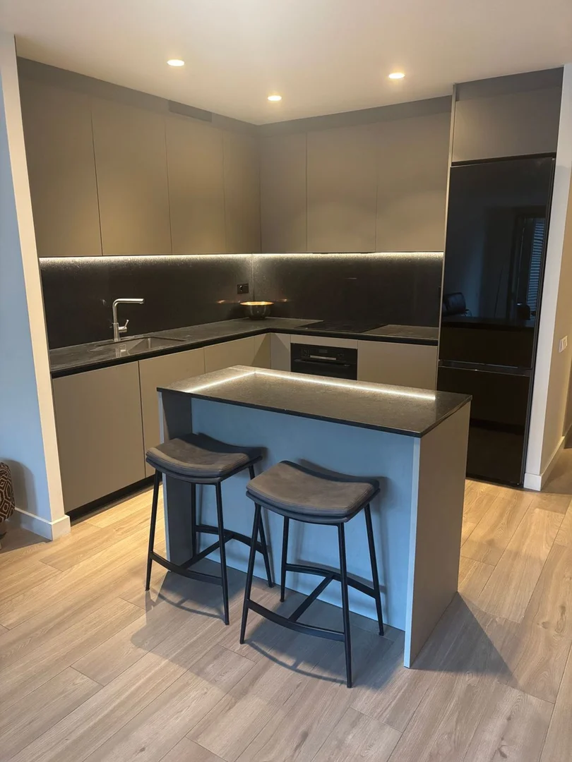 Piso en calle de Rocafort, 140 - Foto 3