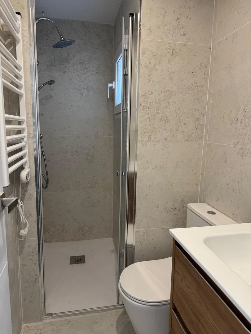 Piso en Numancia - Foto 4