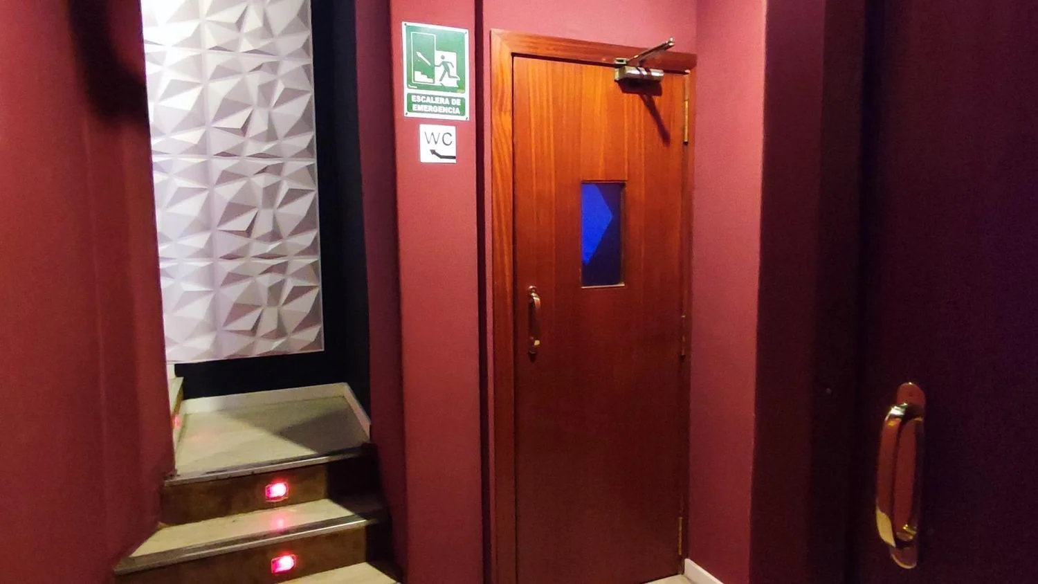 Pub en traspaso en La Maternitat i Sant Ramon - Foto 17