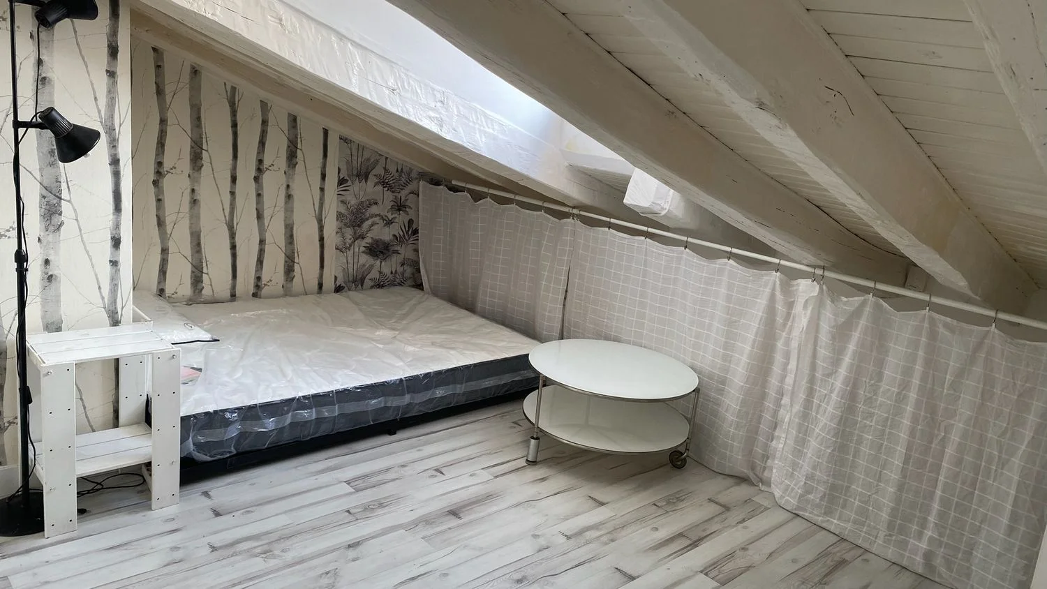 Estudio en calle del Montserrat, 24 - Foto 4