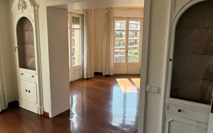Piso en  Barcelona Capital - Foto 1