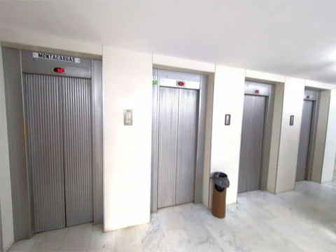 Piso en  Calle de Julián Besteiro 35 - Foto 32