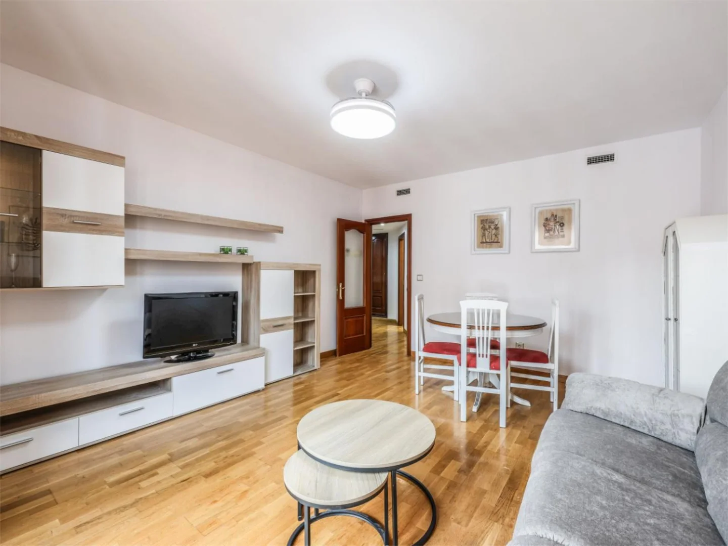 Piso en  Calle de Embajadores 146 - Foto 14