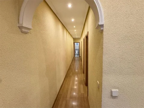 Piso en  Calle del Conde de Peñalver 82 - Foto 4