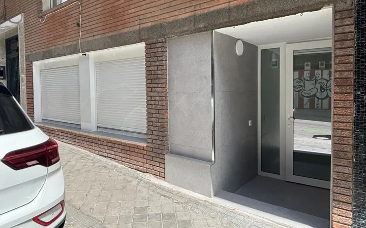 Local en Calle Amador Valdés, 14, Ventas - Foto 1