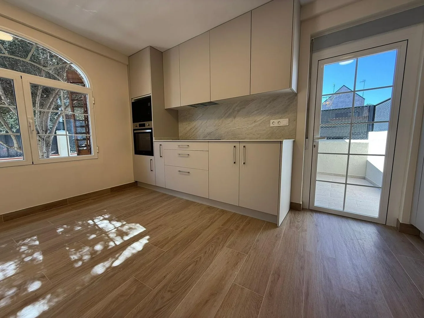 Chalet pareado en Barrio Montecarmelo - Foto 6