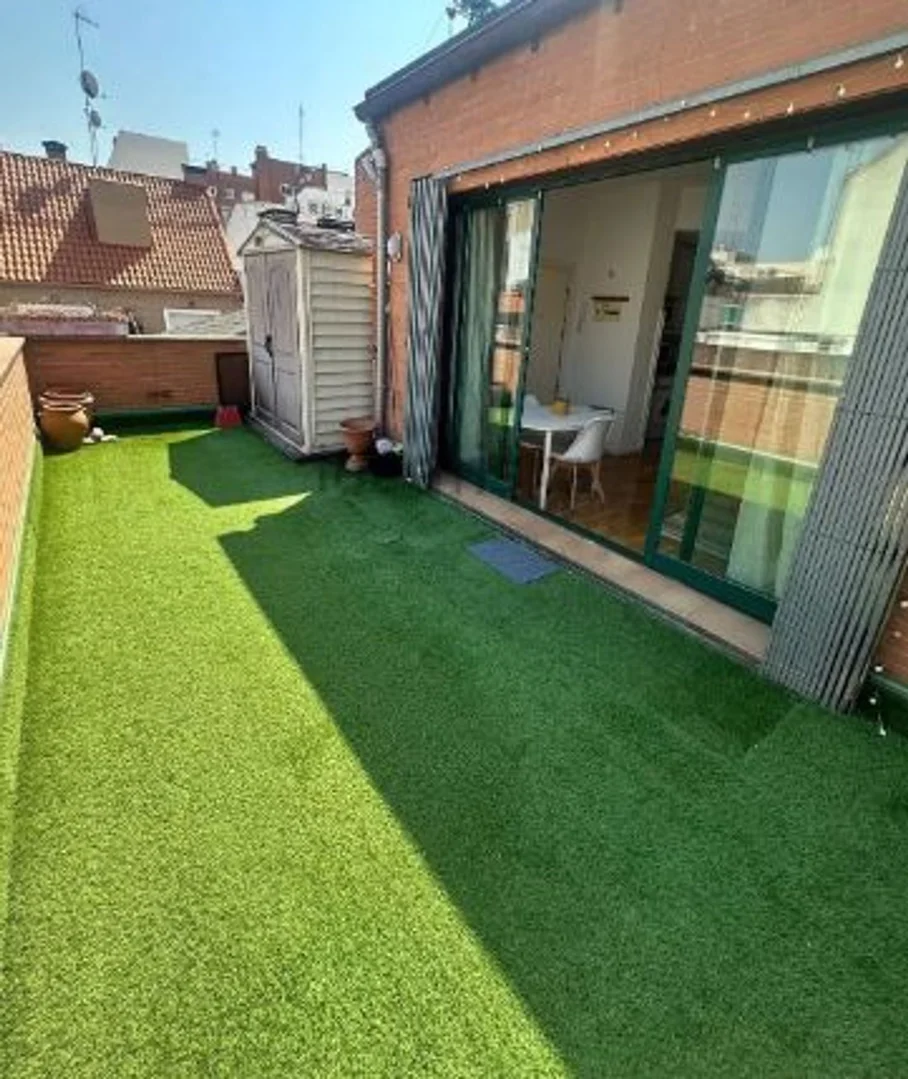 Ático en Barrio Cuatro Caminos - Foto 1