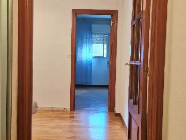 Piso en  Calle de Calahorra 30 - Foto 3