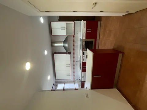 Piso en  Calle del Conde de Cartagena 5 - Foto 5