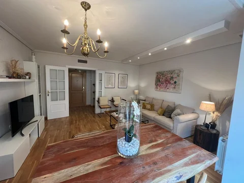 Piso en calle de Ana de Austria, 27 - Foto 2