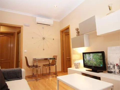 Piso en  Calle de Almadén 26 - Foto 3