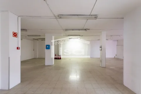 Local comercial en  Carrer de Portugal - Foto 44