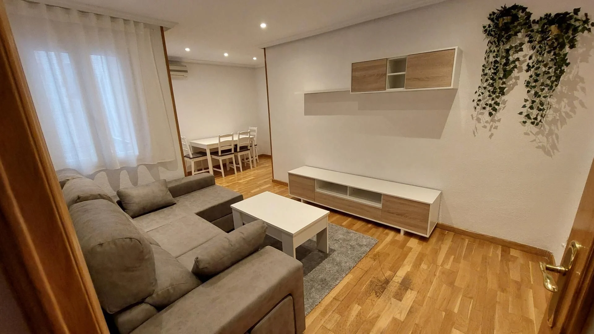 Piso en  Calle de Tomás Borrás 5 - Foto 1