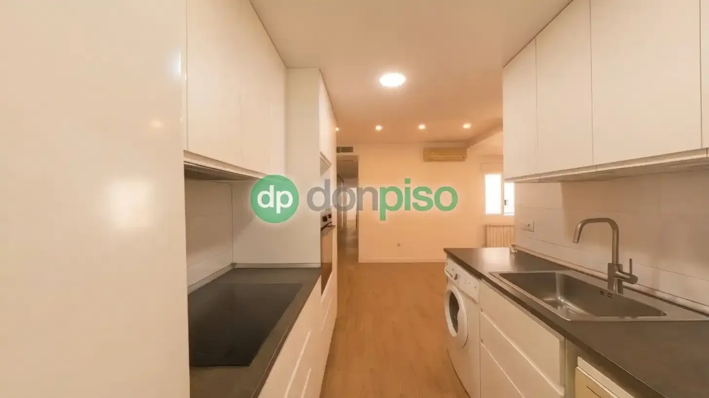 Apartamento en  Madrid Capital - Foto 8