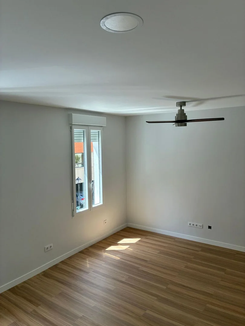 Piso en calle de Menorca, 21 - Foto 5