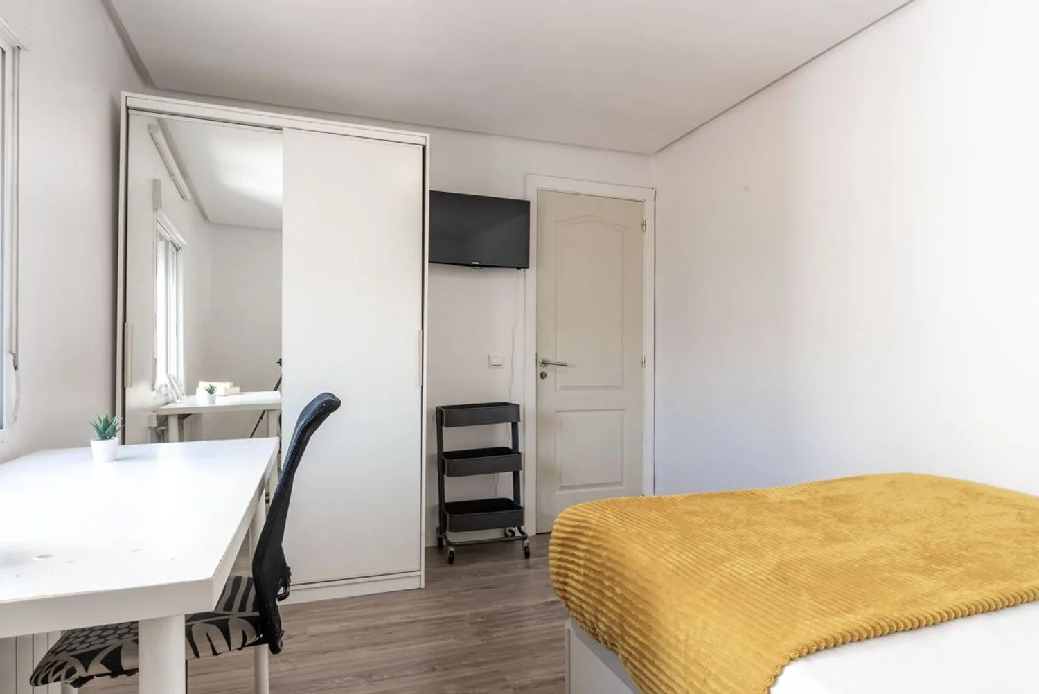 Piso en calle de Ofelia Nieto, 22 - Foto 4