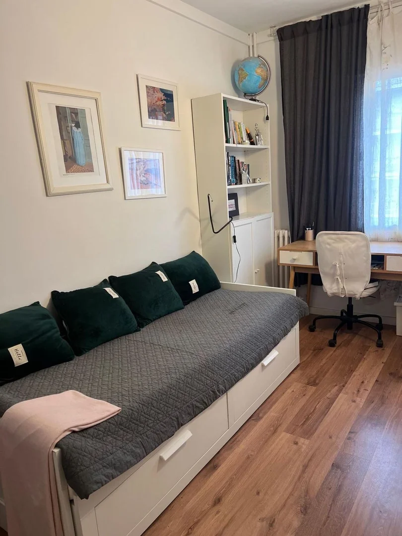 Piso en calle de Bordeus, 20 - Foto 3