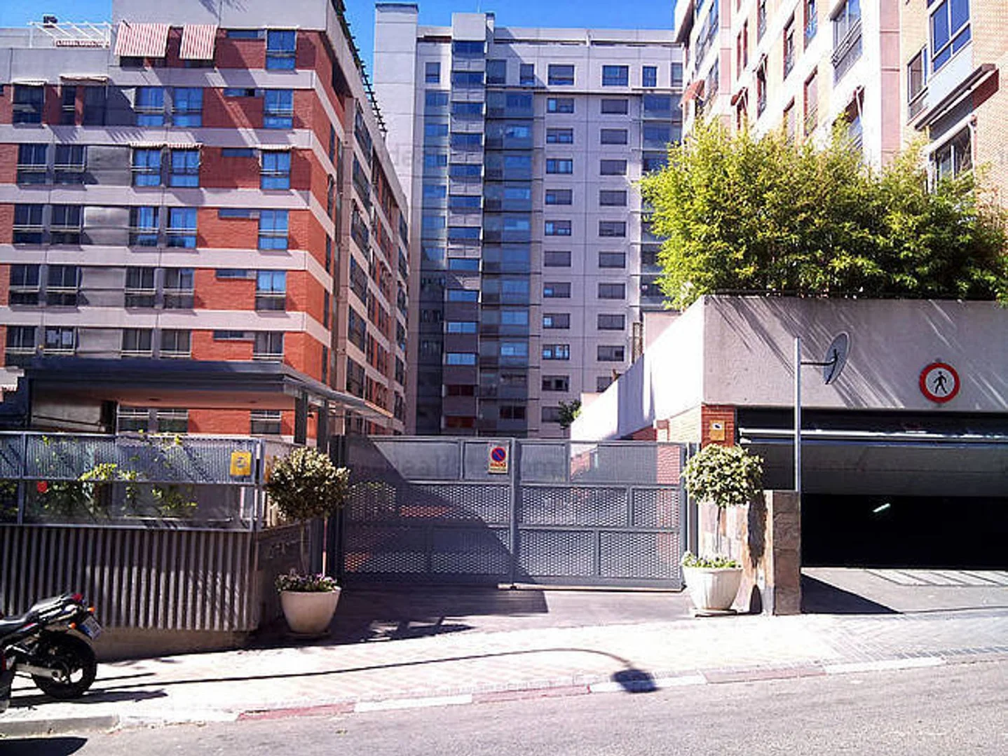 Piso en calle Rafael Bergamín, 5 - Foto 2