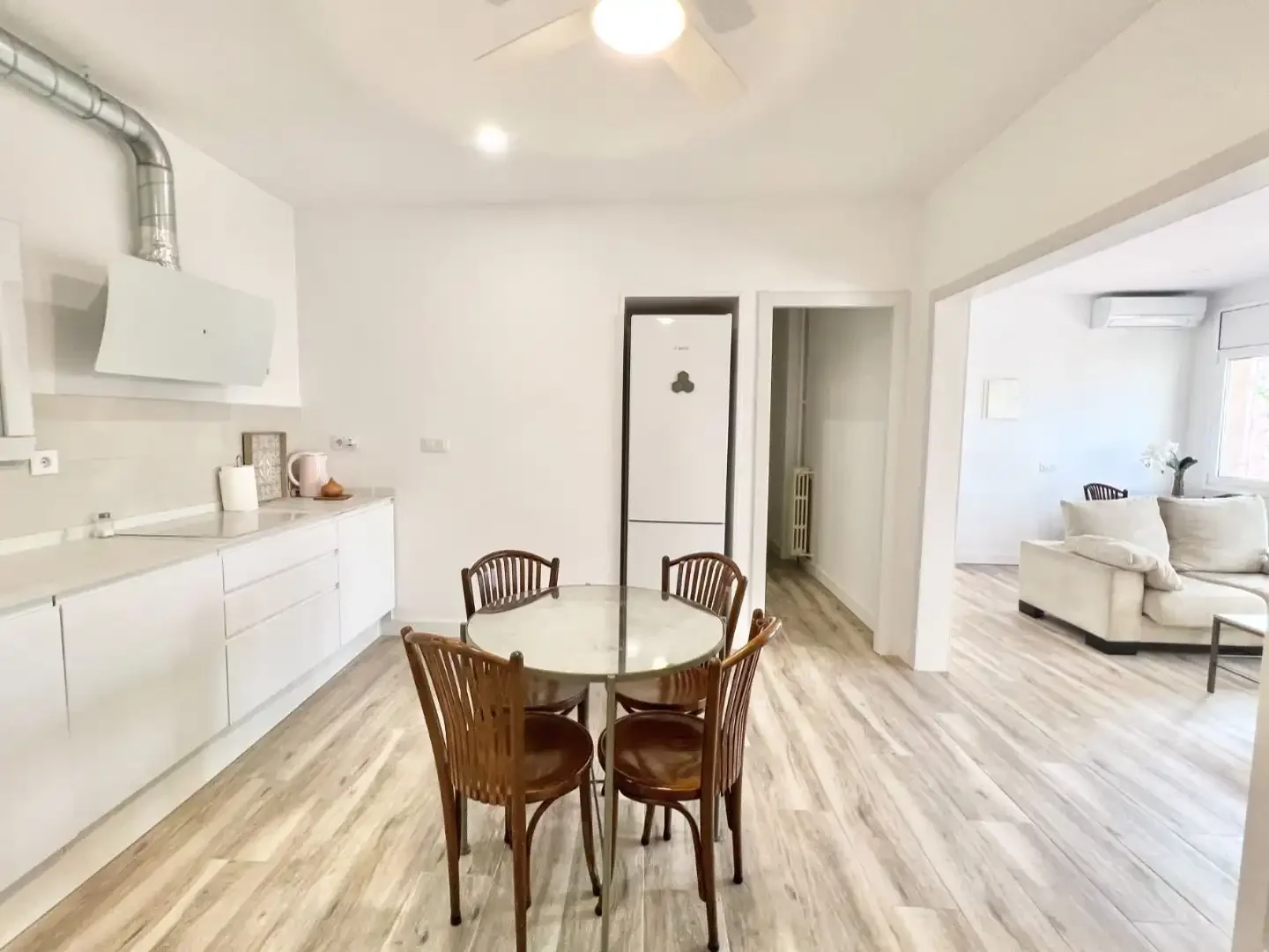 Piso en  Carrer del Consell de Cent 226 - Foto 4